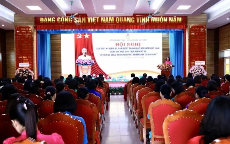 Công đoàn TKV: Gặp mặt kỷ niệm 94 năm ngày thành lập Hội LHPN Việt Nam 20/10