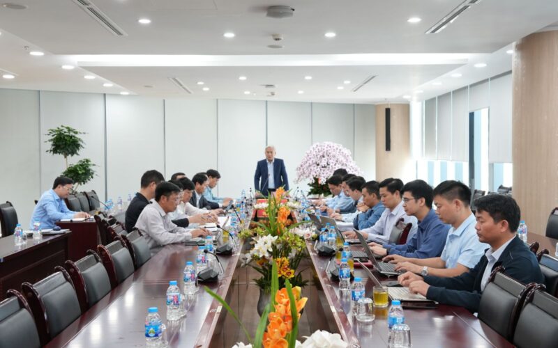 TKV: Đẩy mạnh cơ giới hóa, tự động hóa, chuyển đổi số trong sản xuất hầm lò